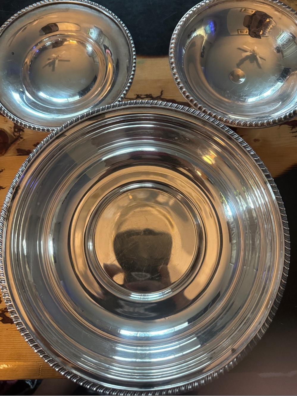 Set of 3 Classic Silver-Tone Decorative Serving Bowl - Polished Finish - Picture 10 of 10